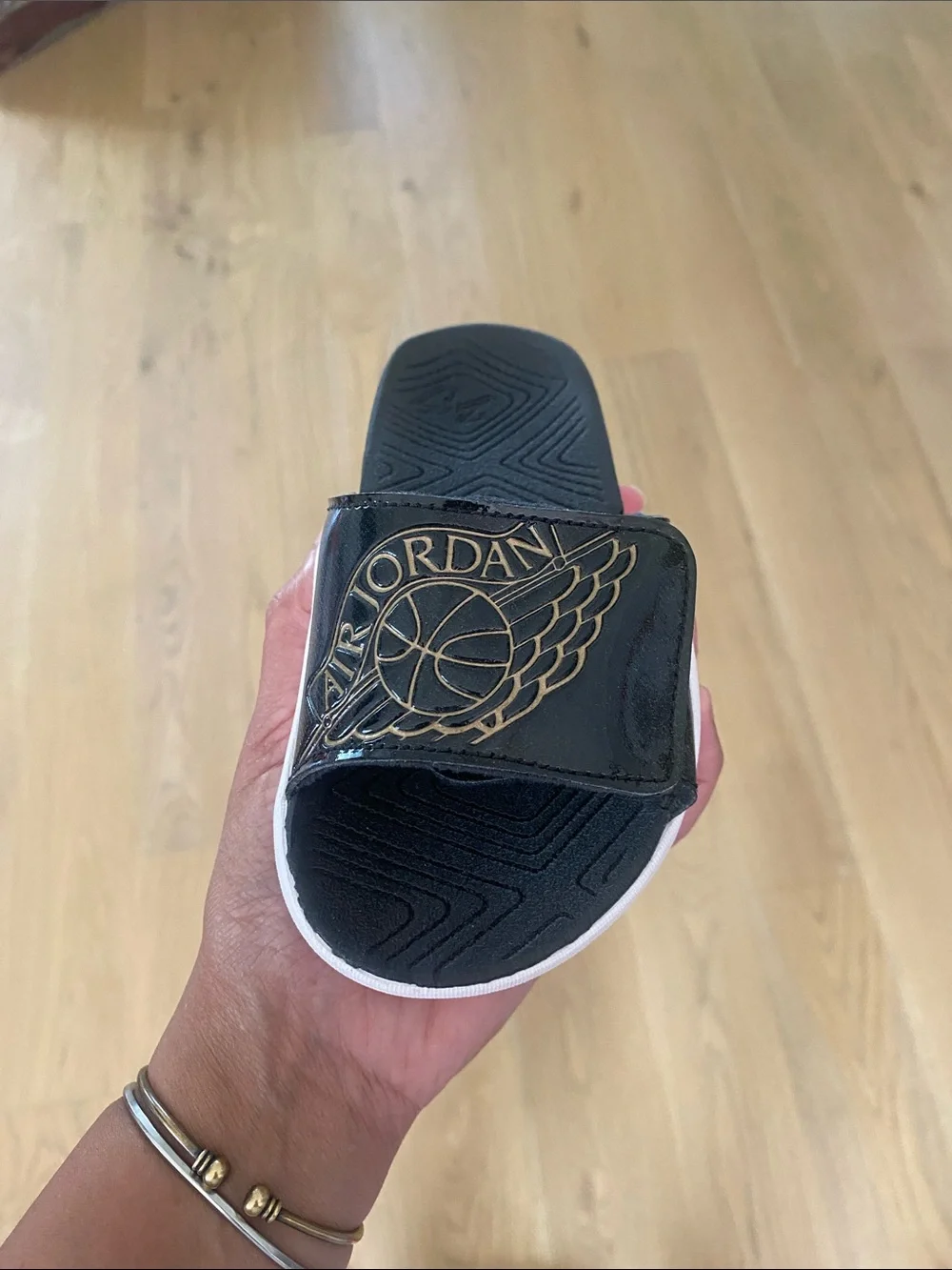 Jordan hydro slide